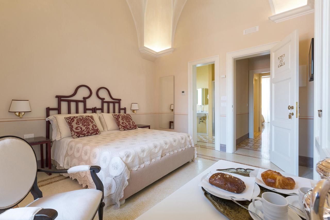 Bed and Breakfast Palazzo Fasti Казарано Экстерьер фото