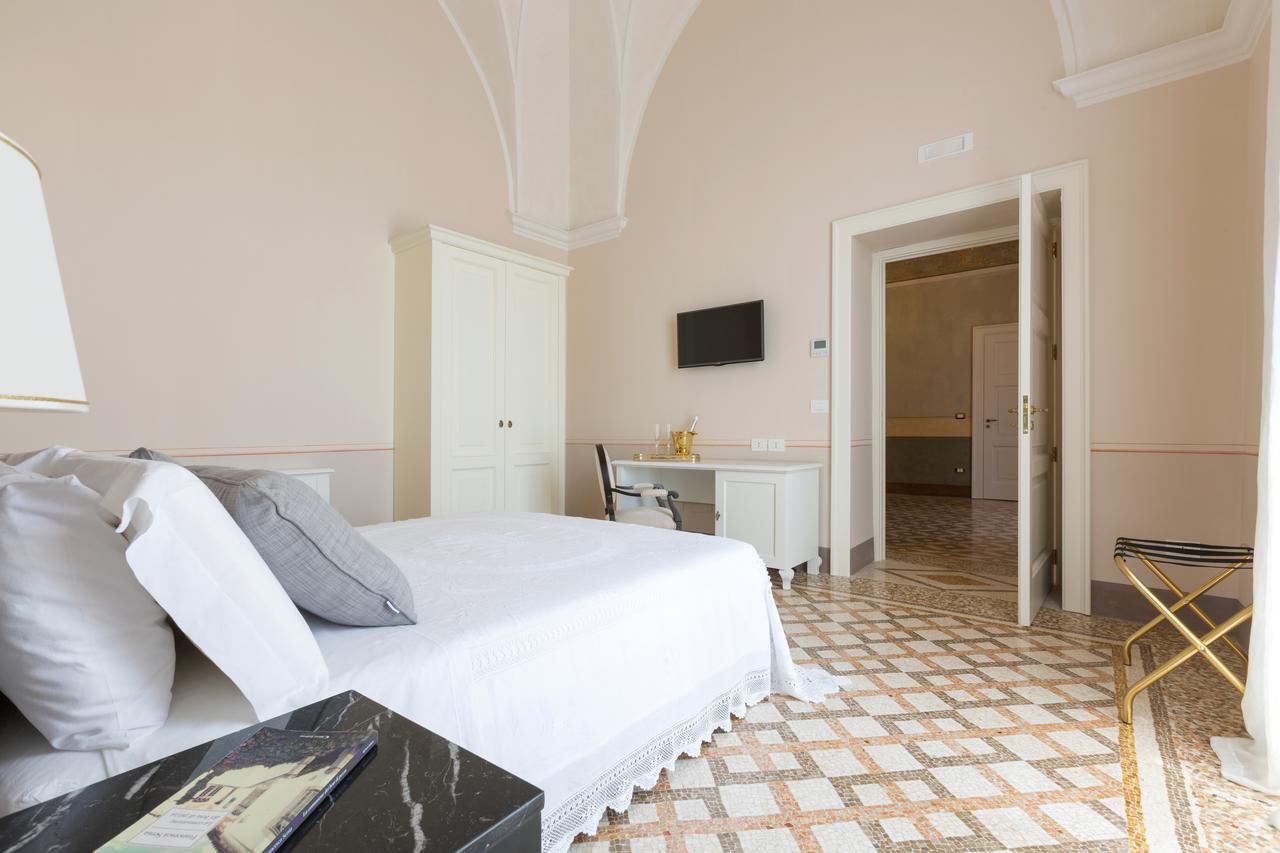 Bed and Breakfast Palazzo Fasti Казарано Экстерьер фото